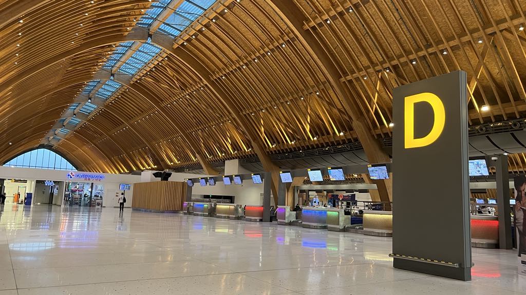 セブ マクタン国際空港 ターミナル2 内観