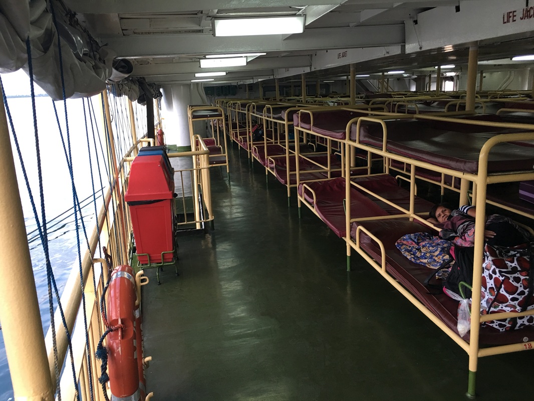 セブ（Cebu city）からドゥマゲッティまでのフェリー