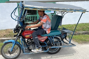 スクールトライシクル送迎｜フィリピン留学・ドゥマゲテ留学・ドゥマゲッティ留学｜シニア留学やセブ留学希望者にも安心